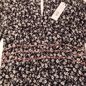 Amour Vert 100% silk floral midi dress - NWT